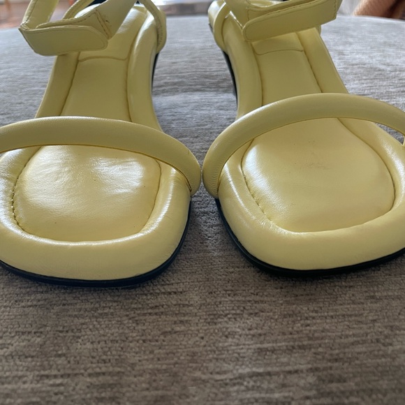 Isabel Marant Butter Yellow Kitten Heel - Picture 8 of 10